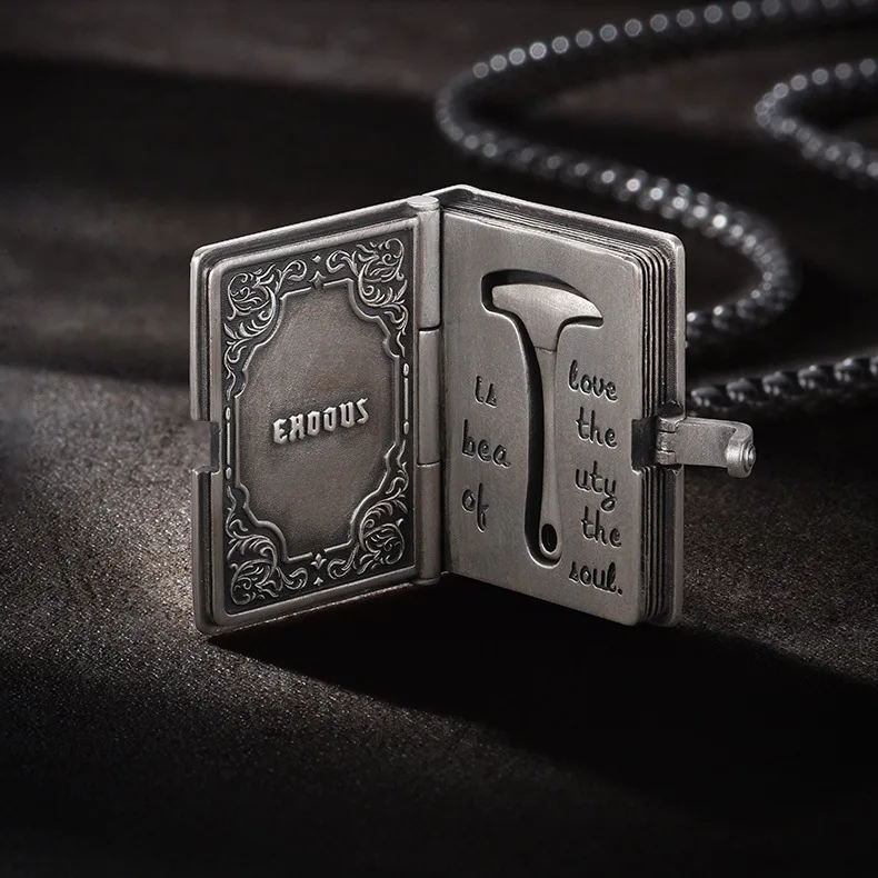 Ethnic Fashion Book - Copper Silver Plated Vintage Redemption Pendant