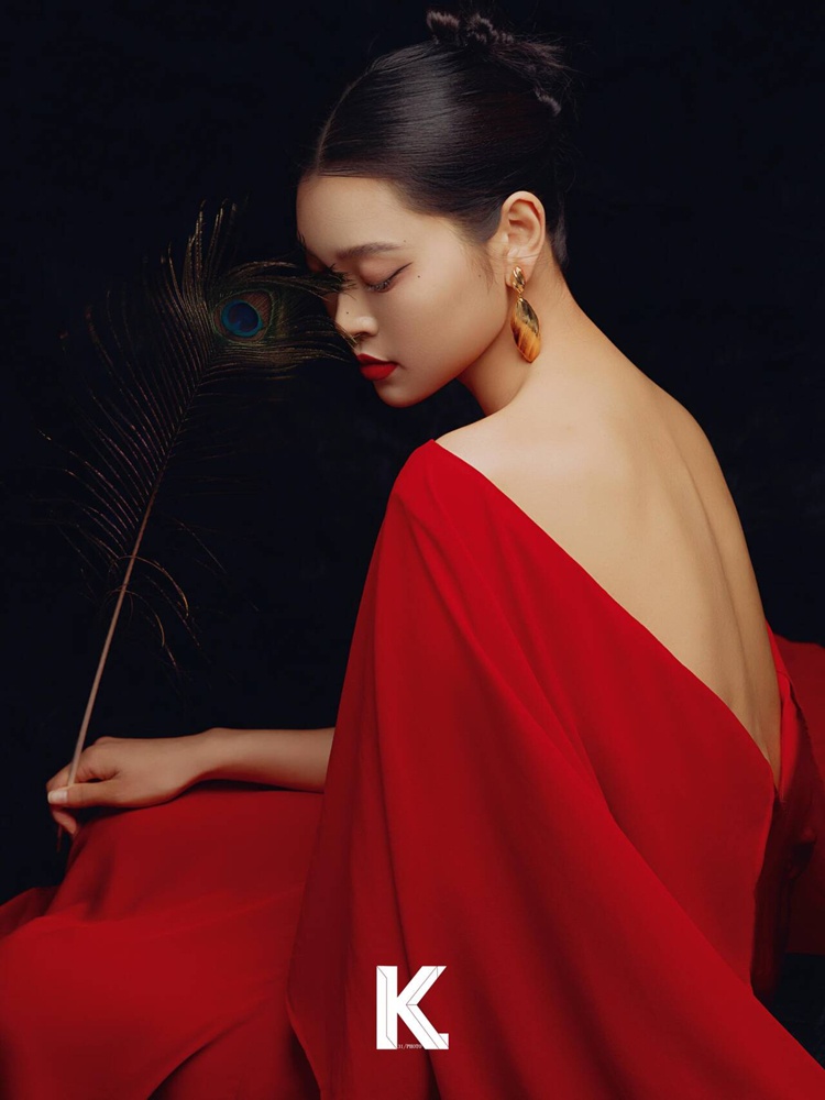 2026 New Fashion High-End Red  - New Ethnic Fashion recension och pris