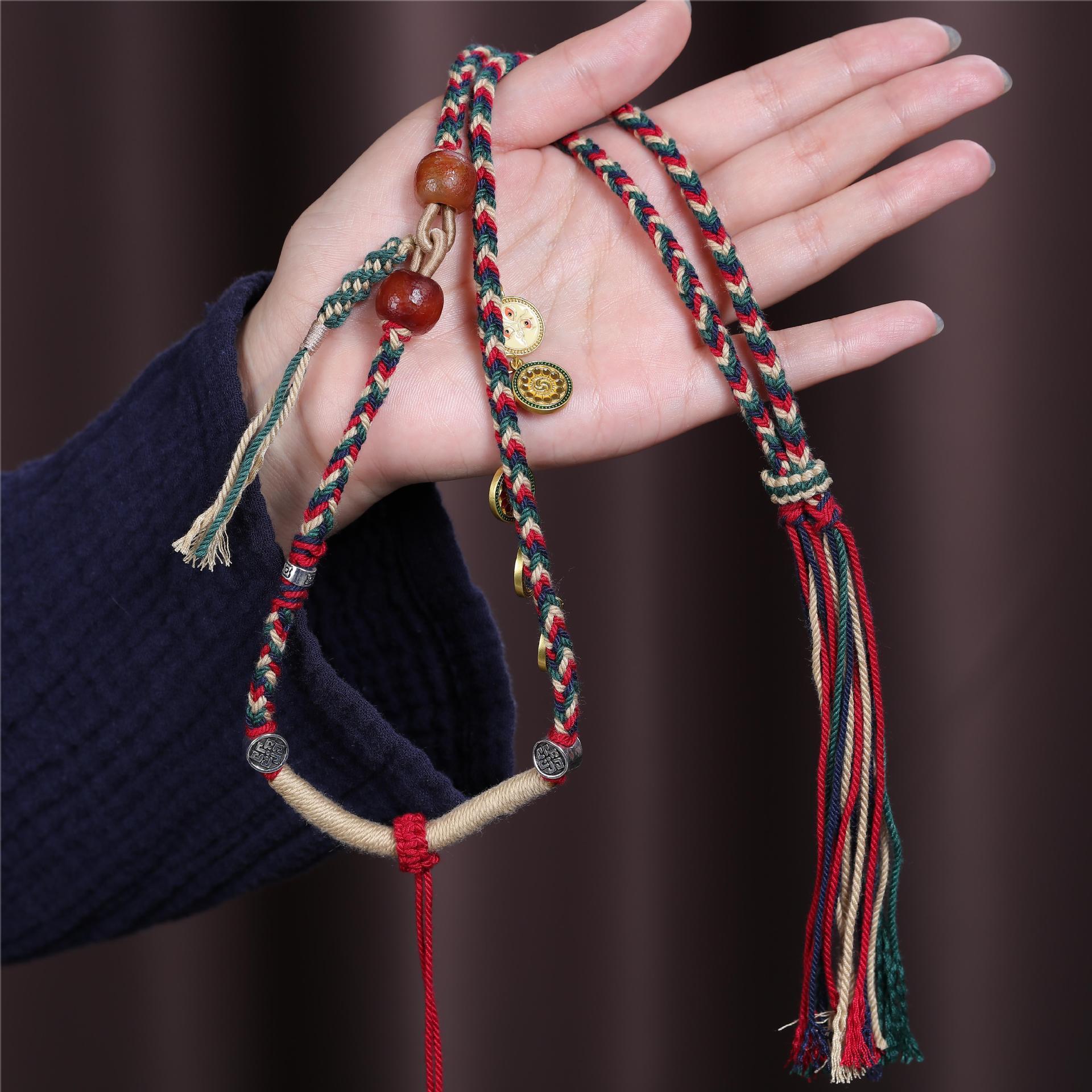 Tibetan Five Way Colorful Pend - Ethnic Fashion Way recension och pris