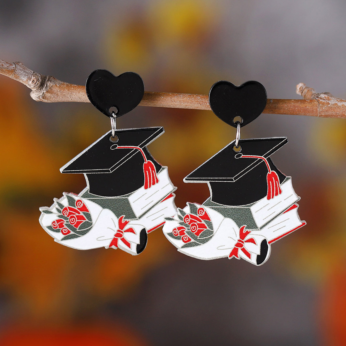 scholar hat book love splicing - Ethnic Fashion Book recension och pris