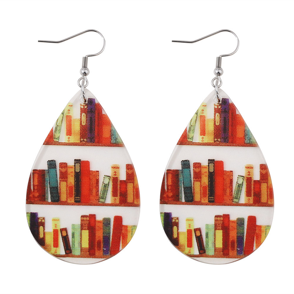 new library books, bookshelves - Ethnic Fashion Book recension och pris