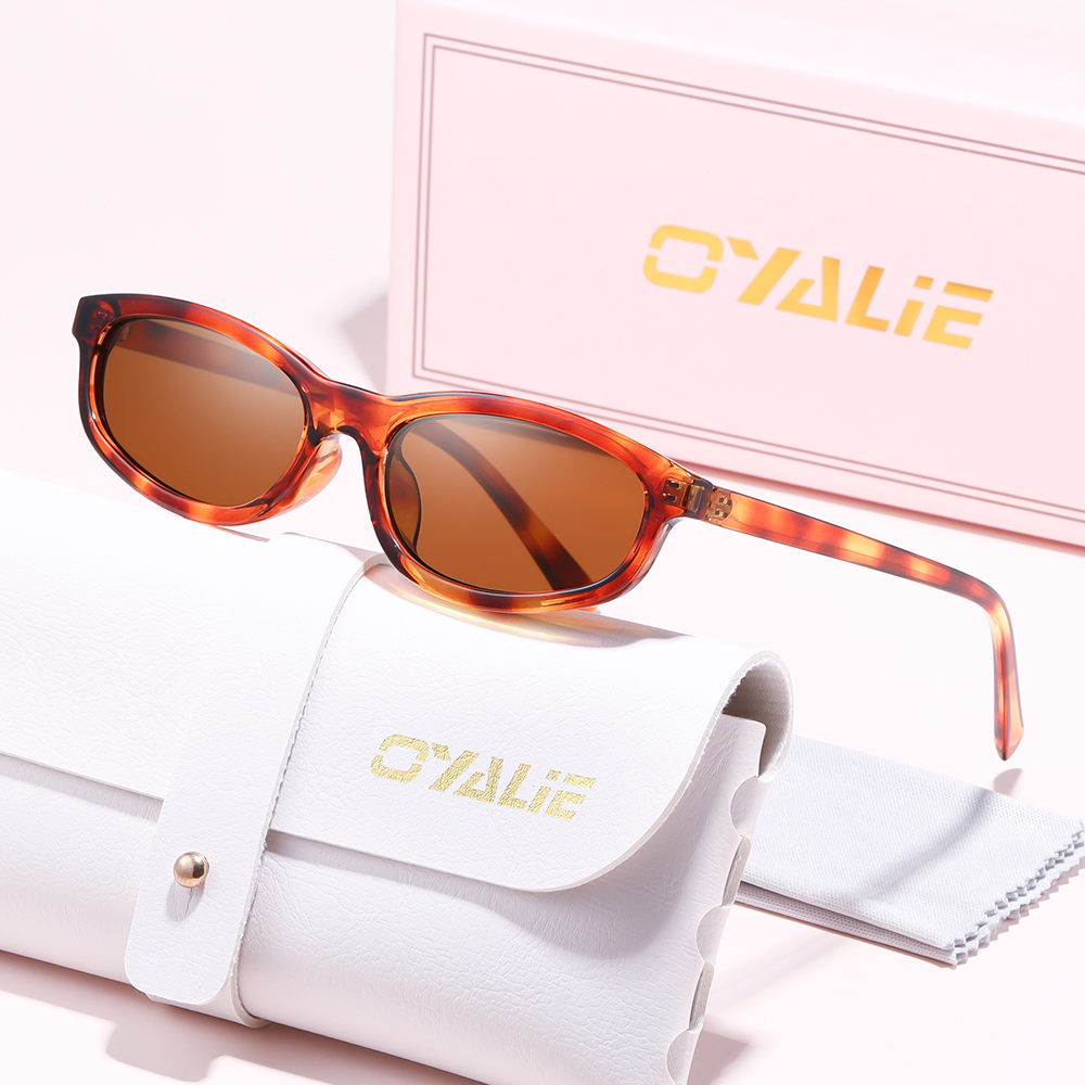 Oyalie Fashionable Oval Frame  - Ethnic Fashion Walk recension och pris